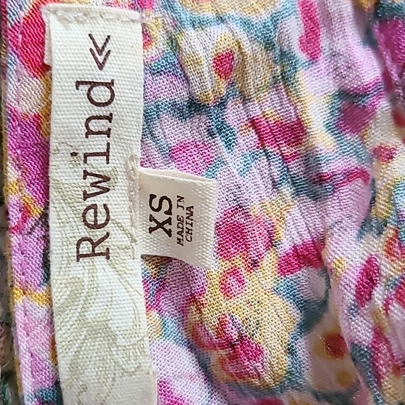 REWIND BRAND JUNIOR WOMENS PURPLE FLORAL SKORT ONE PIECE SIZE EXTRA SMALL XS - Picture 7 of 14